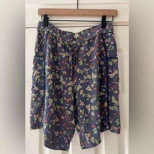 Anthropologie Floral Shorts Size Small‎ EUC Rayon